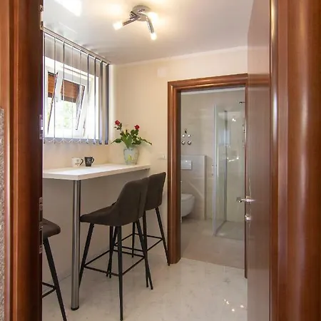 Edi & Tea アパート *