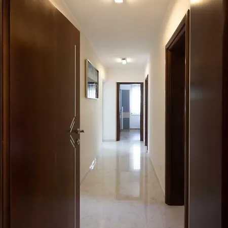 Edi & Tea アパート