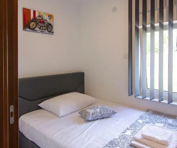 Edi & Tea * マリンスカ