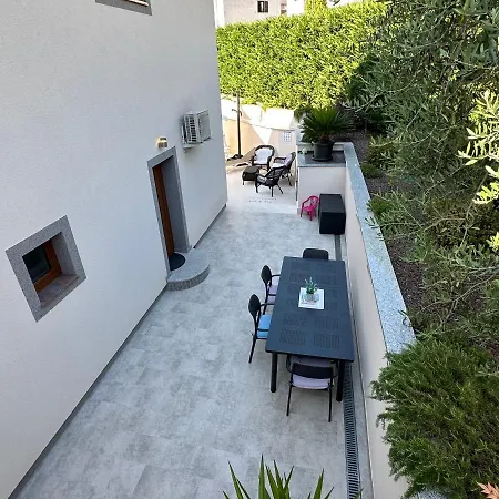 Edi & Tea Apartament *