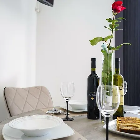 Edi & Tea * Malinska