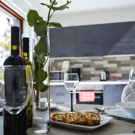 Edi & Tea Lägenhet Malinska