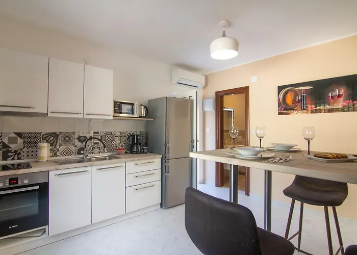 Edi & Tea * Malinska