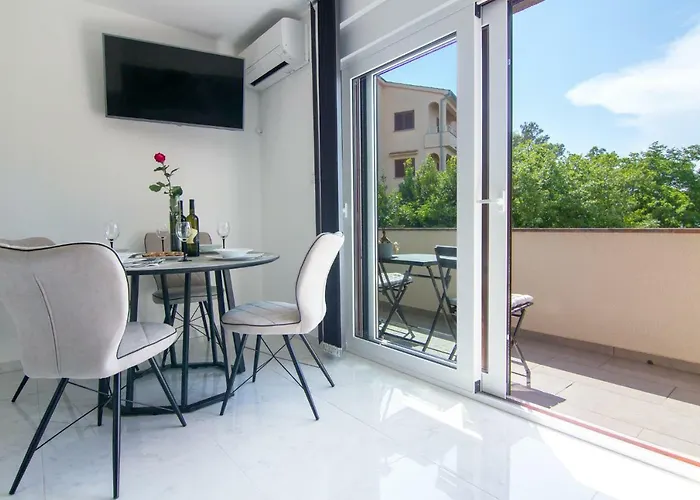 Edi & Tea Διαμέρισμα Malinska